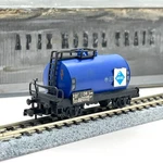 Arnold Scale 0431 Aral Deutsche Bahn German 2 Axle Chemical Tank Car. Fixed Price $14.99.