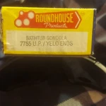 Roundhouse Bathtub Gondola Union Pacific Black Yellow 7755. Fixed Price $38.00.