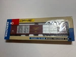 Walthers 932-35314 Ho Scale Pennsylvania Standard 86 Hi-cube Box Car 8-DOOR. Fixed Price $29.99.