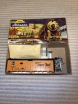 Athearn Ho Scale 40 Santa Fe Super Chief Refrigerator Kit #1605 Brand New!!!. Fixed Price $8.25.