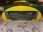 Ho Scale ***john Deere Farm Tractor*** Box Car, Derx 20922. Fixed Price $36.58.