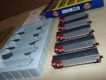Athearn 10455 Bnsf #2 Car Bethgon Coalporter Set + Box. Fixed Price $135.00.
