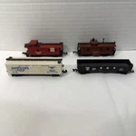 Lot Of 4 Vintage Trix Scale Model Train Cars At&sf Caboose B&o Gondola Reefer. Fixed Price $24.98.