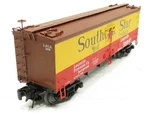 Atlas 8019-2 Southern Star #208 36' Woodside Refrigerator Car Ln. Fixed Price $58.39.