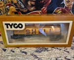 Tyco Ho Shell 40' Single Dome Tank Car W/original Box. Fixed Price $7.50.