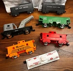 Lot Of 7 Vtg Marx Gauge Train Cars Rocket Fuel Tanker X-246, Nyc Crane +. Fixed Price $98.99.