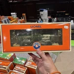 Lionel Bn 8000 Gallon Sd Tank Car Gauge Green Metal 977100 6-81080. Fixed Price $89.00.