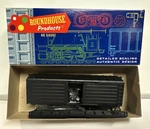 Roundhouse Scale Undecorated Horizontal Rib 40' Box Car Kit #1020. Fixed Price $8.99.