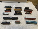 Trains Lionel (X16) Lot. Fixed Price $129.99.