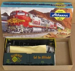 Athearn/greenway Products "yellow Belly" Steel Reefer Kit Ho-scale Nos. Fixed Price $16.99.