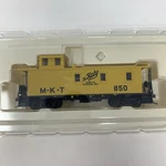 Walthers 30' Wood Caboose Window-offset Cupola M-k-t #850 932-7509. Read Des. Fixed Price $23.24.