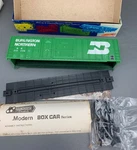 Roundhouse 1935 50 Combination Door Boxcar Burlington Northern #31622 HO8076. Fixed Price $16.50.
