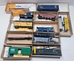 Vintage Athearn Blue Box And Roundhouse 11 Car Mixed Train Kits Some Unbuilt. Fixed Price $84.97.