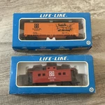 Lot Of 2: Life-like Ho Scale Train Cars #8542 Caboose S.f. Gondola 8588 Ei&e. Fixed Price $15.95.