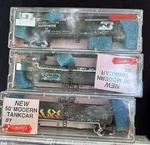 Roundhouse 3-DOME Tank Natx #3441 RND3190 Rolling Stock. Fixed Price $20.00.