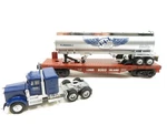 Lionel 6-52296 Nassau Operating Engineers Flatcar W/tanker Nib. Fixed Price $109.99.