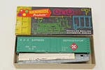 Roundhouse 50' Plug Door Boxcar Railway Express Rea 7890 Green Kit. Fixed Price $9.89.