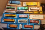 Lot Of 17 Vintage Tyco, Life Like, Chessie, Bridge Rail Electric Train Car. Fixed Price $125.00.