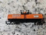 Atlas #50001573 Hooker Chemicals - Tacoma, Wa (11,000 Gal. Tank Car) Rd #1273. Fixed Price $25.75.