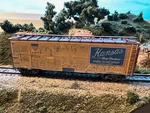 Walthers Ho 932-2587, 40' Meat Reefer, Kansas Art 91665 Weathered. Fixed Price $15.00.