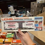 Lionel Mounds Candy Reefer Car O-27 Gauge White Brown Red 6-9886 Advertising. Fixed Price $79.00.