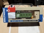 Walthers Ho Scale 30' 4-WINDOW Caboose Bn #11007 Green 932-7563 1:87 Rtr. Fixed Price $14.99.