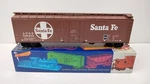 Roundhouse 1222 Santa Fe 50 Box Car 525235 Kadee Couplers. Fixed Price $5.12.