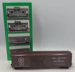 Bowser Delaware & Hudson 50' Double Door Boxcar 25013 Ho Scale Train Kit #55408. Fixed Price $19.99.