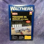 Walthers 933-4059 Trackside Oil Dealer With Storage Tanks Kit Ho Scale Nib. Fixed Price $47.99.