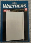 Walthers 933-1041 Ho Scale Dbl Track Truss Bridge Pier Only. Fixed Price $23.97.