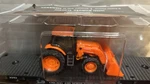 New Menards 2016 Gold Line Collection Cnw Flatcar W/ Kubota Tractor Load Nos. Fixed Price $20.22.