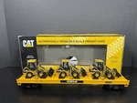 Mth 20-98358 Caterpillar Flat Car Compact Wheel Loaders #90604 Nib. Fixed Price $129.00.
