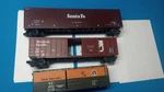 Gauge Mth Premier Wood Chip Hopper Two Boxcars Atlas. Fixed Price $75.00.