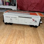 Lionel 6-9482 Norfolk Southern Box Car 1983 Origional Electric Trains. Fixed Price $25.00.