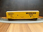 Bachmann Ho Scale 51' Milwaukee Road 56500 Box Car. Fixed Price $12.75.