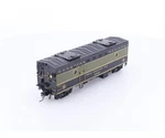 Overland OMI-3102 Ho Brass Steam Heater Car 1952 Era Painted Black Green Can. Fixed Price $166.64.