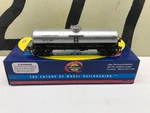 Athearn Ho Scale Department Of Defense Single Dome Tank Car #12661 Rtr. Fixed Price $34.95.
