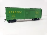 Athearn Bev-bel Ho 40FT Box Reading #107001. Fixed Price $13.99.