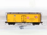 Scale Bachmann 19854 Art American Reefer Transit 40' Woodside #52941. Fixed Price $32.95.