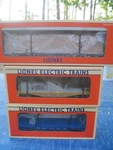 3 Unused Lionel Scale Train Cars: Cherry Picker/tv Car/flatbed With Wood Load. Fixed Price $45.00.