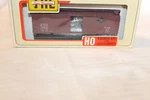 Ho Scale Train-miniatures, 40' Box Car, Reading Rr, Brown, #101058 2054 Bnos. Fixed Price $30.00.