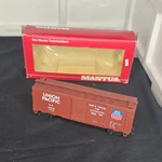 Mantua Ho Gauge 41' Stl Box Car Union Pacific Railroad Brown Plastic 734-003. Fixed Price $8.67.
