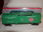 Williams Bachmann 47452 Rea 40 Ft Refrigerator Car 027 Railway Express Sealed. Fixed Price $27.00.