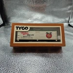 Ho Tyco Old Time Reefer Miller 370-B Open Box. Fixed Price $27.00.