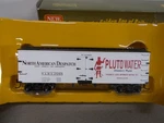 Roundhouse # 85482 Nadx / Pluto Water 36' Reefer Car 2688 Scale. Fixed Price $18.00.