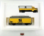 JM343 - Marklin H0 94211 Refrigerator Car Set With Lkw. Fixed Price $33.69.