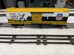 Mth 30-74775 Up Box Car With Flashing Light C-8!. Fixed Price $35.00.
