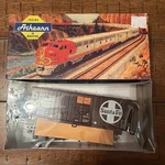 Athearn 2094 40 Grain Box Car Santa Fe #21898. Fixed Price $10.00.