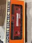 Lionel #19711 Norflok Southern Extended Vision Caboose. Fixed Price $35.00.