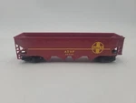 Vintage Scale Santa Fe Atsf 99246 4-BAY Open Hopper Red. Fixed Price $6.99.